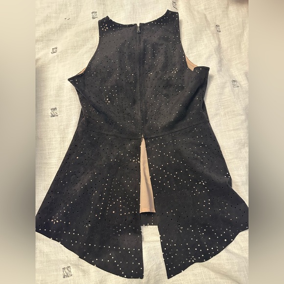 BCBG suede tank top - Picture 4 of 5